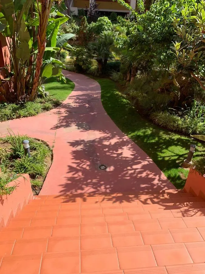 Beachside Apartment In Marbella